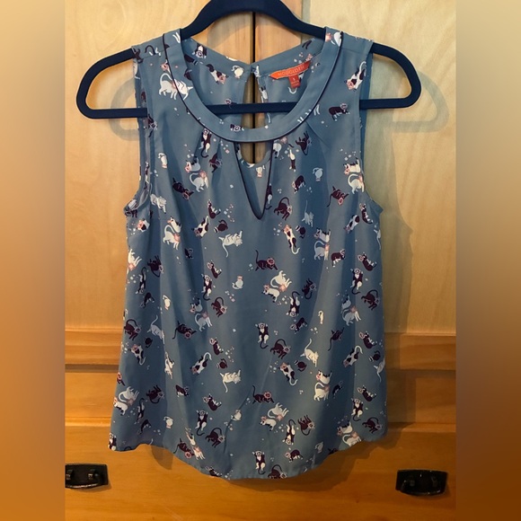 Modcloth Tops - ModCloth Cat Print Sleeveless Blouse Size Small Blue Novelty Top